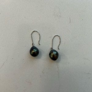 Tahitian Pearl Drop Earrings